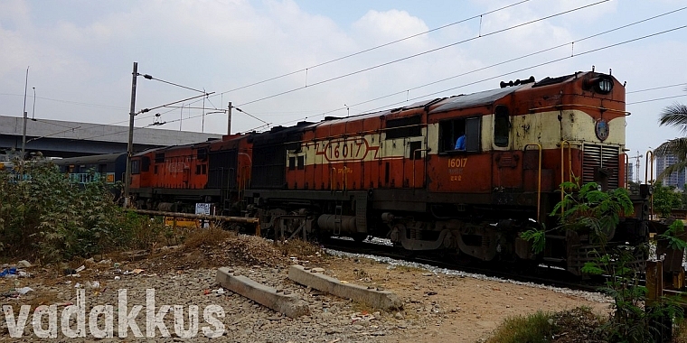 Karnataka Express WDM3A Twins